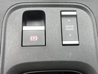 Photo 31 Fiat 600 e 54 kWh 156 ch