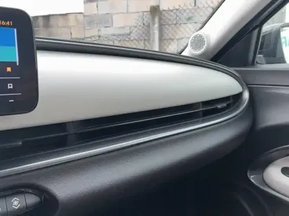 Photo 34 Fiat 600 e 54 kWh 156 ch