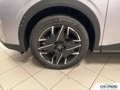 Photo 43 Peugeot 3008  Hybrid 145 e-DCS6