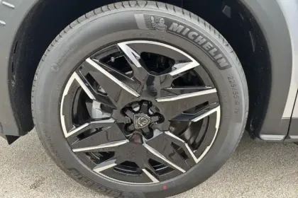 Photo 8 Peugeot 3008  Hybrid 145 e-DCS6