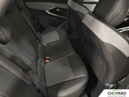 Photo 10 Peugeot 3008  Hybrid 136 e-DCS6