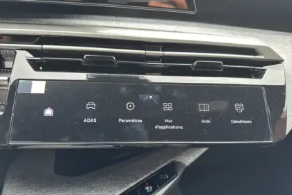 Photo 21 Peugeot 3008  Hybrid 145 e-DCS6