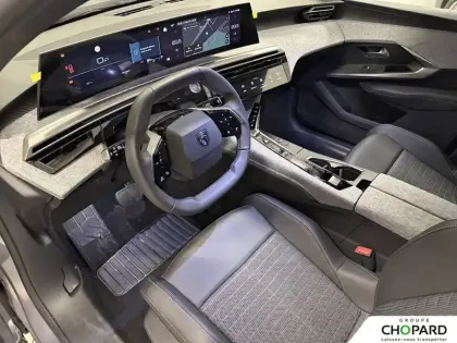 Photo 35 Peugeot 3008  Hybrid 145 e-DCS6