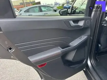 Photo 20 Ford Kuga  2.5 Duratec 190 ch FlexiFuel FHEV E85 Powershift