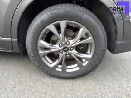 Photo 13 Ford Kuga  2.5 Duratec 190 ch FlexiFuel FHEV E85 Powershift