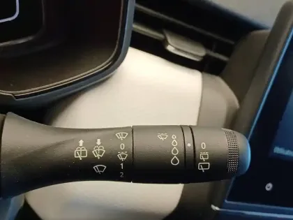 Photo 31 Renault Clio  E-Tech 140 - 21N