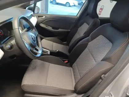 Photo 9 Renault Clio  E-Tech 140 - 21N