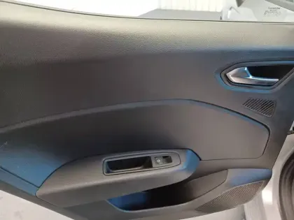 Photo 27 Renault Clio  E-Tech 140 - 21N