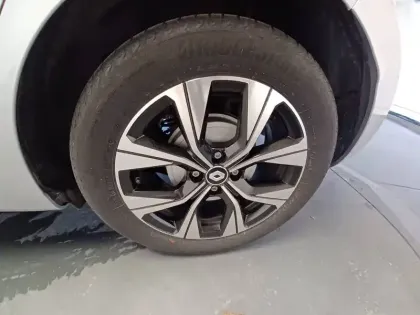 Photo 25 Renault Clio  E-Tech 140 - 21N