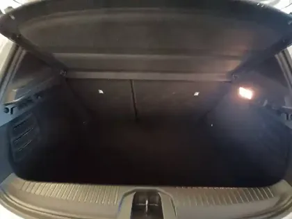 Photo 21 Renault Clio  E-Tech 140 - 21N