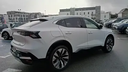 Photo 13 Renault Rafale  E-Tech full hybrid 200ch