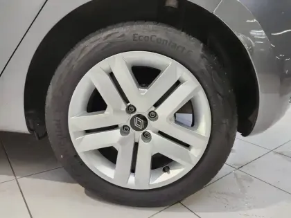 Photo 49 Renault Clio  TCe 90