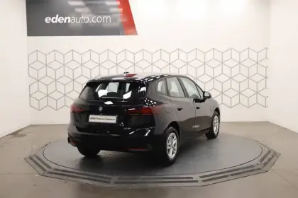 Photo 3 BMW Serie 2 Active Tourer 218i 136 ch DKG7