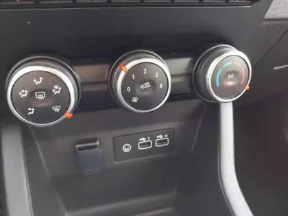 Photo 18 Renault Clio  SCe 65