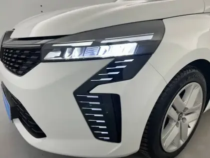 Photo 55 Renault Clio  SCe 65