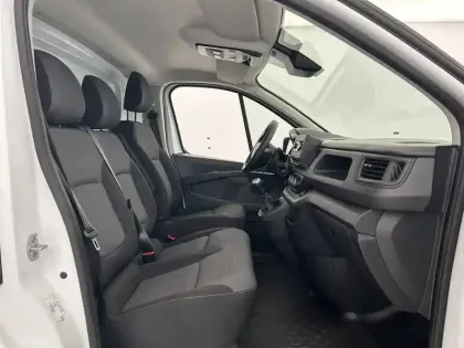 Photo 13 Renault Trafic  FGN L1H1 3000 KG BLUE DCI 130