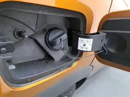 Photo 20 Renault Captur  TCe 90 - 21