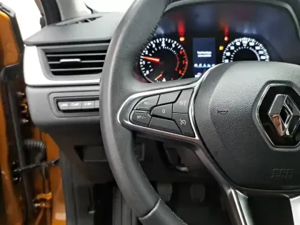 Photo 30 Renault Captur  TCe 90 - 21