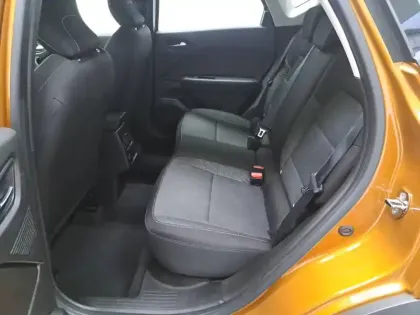 Photo 25 Renault Captur  TCe 90 - 21