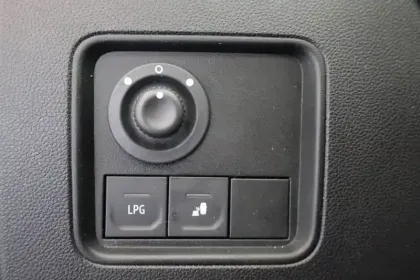 Photo 31 Dacia Duster  ECO-G 100 4x2