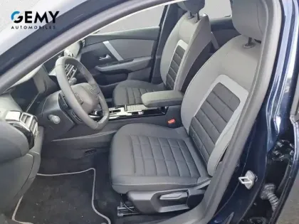 Photo 8 Citroën C4  Hybride 145 e-DCS6