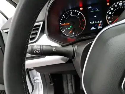 Photo 27 Renault Clio  Blue dCi 100