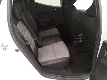 Photo 20 Renault Clio  Blue dCi 100