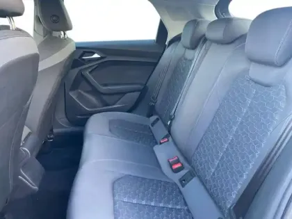 Photo 13 Audi A1  Sportback 30 TFSI 110 ch S tronic 7