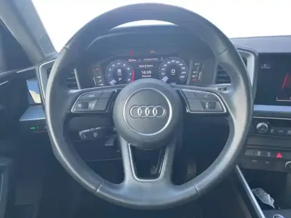 Photo 15 Audi A1  Sportback 30 TFSI 110 ch S tronic 7