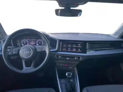 Photo 10 Audi A1  Sportback 30 TFSI 110 ch S tronic 7