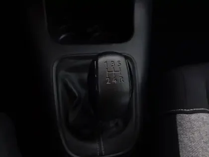 Photo 12 Citroën C3  PureTech 83 S&S BVM5