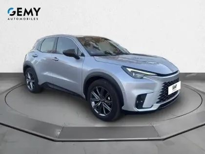 Photo 2 Lexus Lbx  4WD