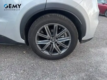 Photo 10 Lexus Lbx  4WD