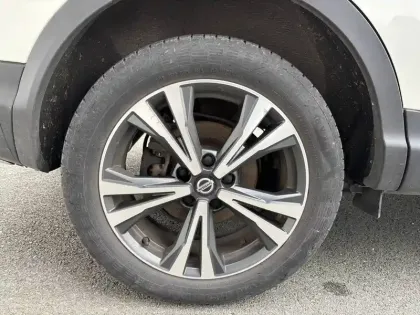 Photo 10 Nissan Qashqai  1.3 DIG-T 140