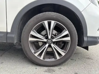 Photo 11 Nissan Qashqai  1.3 DIG-T 140