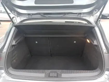 Photo 7 Renault Clio  E-Tech full hybrid 145