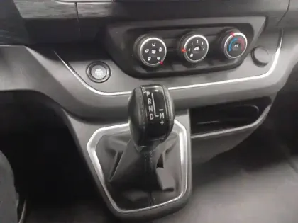 Photo 24 Renault Trafic  L2 dCi 150 Energy S&S EDC