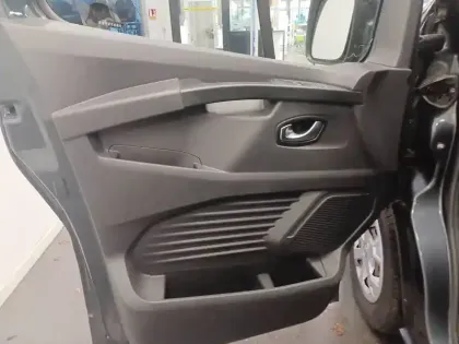 Photo 22 Renault Trafic  L2 dCi 150 Energy S&S EDC