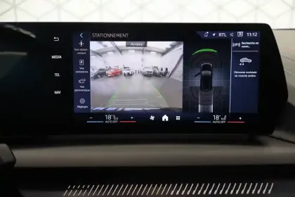 Photo 18 BMW Serie 1 120 170 ch DKG7