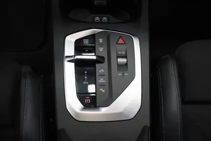 Photo 7 BMW Serie 1 120 170 ch DKG7