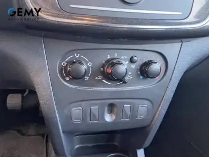 Photo 13 Dacia Sandero  SCe 75