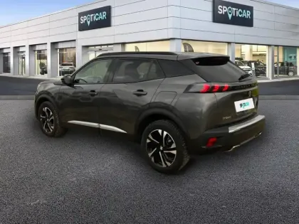 Photo 6 Peugeot 2008  PureTech 130 S&S EAT8