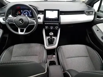 Photo 41 Renault Clio  Blue dCi 100 - 21N