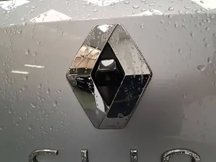 Photo 12 Renault Clio  Blue dCi 100 - 21N