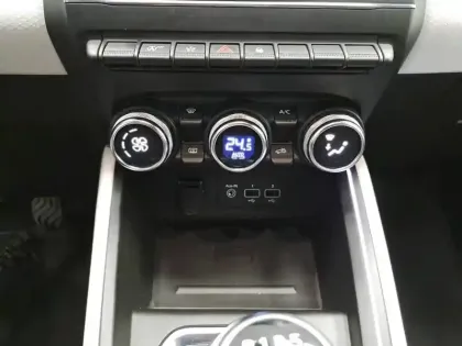 Photo 35 Renault Clio  Blue dCi 100 - 21N