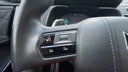 Photo 18 DS Ds 7 DS7 Crossback Hybride E-Tense 300 EAT8 4x4