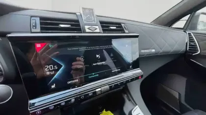 Photo 16 DS Ds 7 DS7 Crossback Hybride E-Tense 300 EAT8 4x4