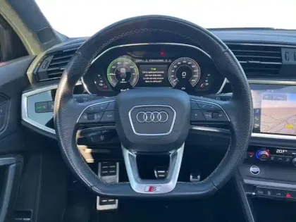 Photo 15 Audi Q3  Sportback 45 TFSIe  245 ch S tronic 6