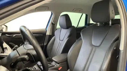 Photo 8 Skoda Octavia  Combi 2.0 TDI 150 ch DSG7