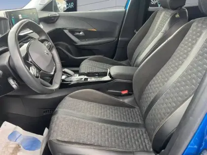 Photo 8 Peugeot 2008  Electrique 136 ch